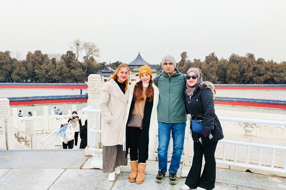 Tour 3  ,  Tiananmen Square . Forbidden City . Temple of Heaven . Qianmen Street .