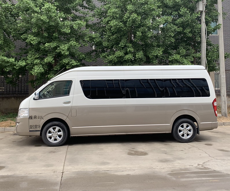 17 seats Van