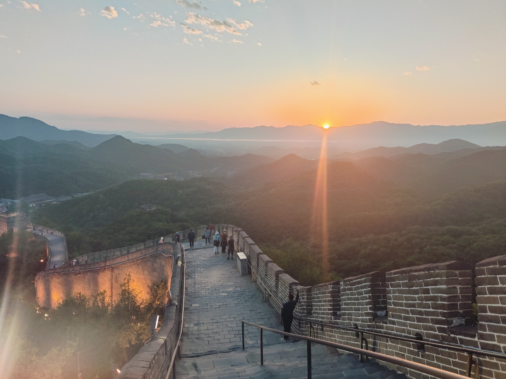 Tour 6 , Night Tour to Badaling Great Wall